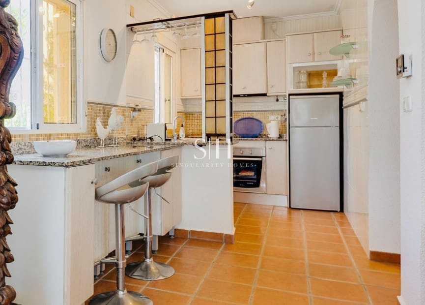 4 soverom Villa til salgs i San Miguel de Salinas med svømmebasseng - € 575 000 (Ref: 10140462)