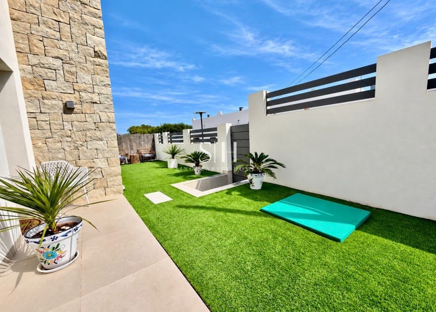 3 chambre Villa/Maison à vendre à San Miguel de Salinas avec piscine - 524 900 € (Ref: 10140463)