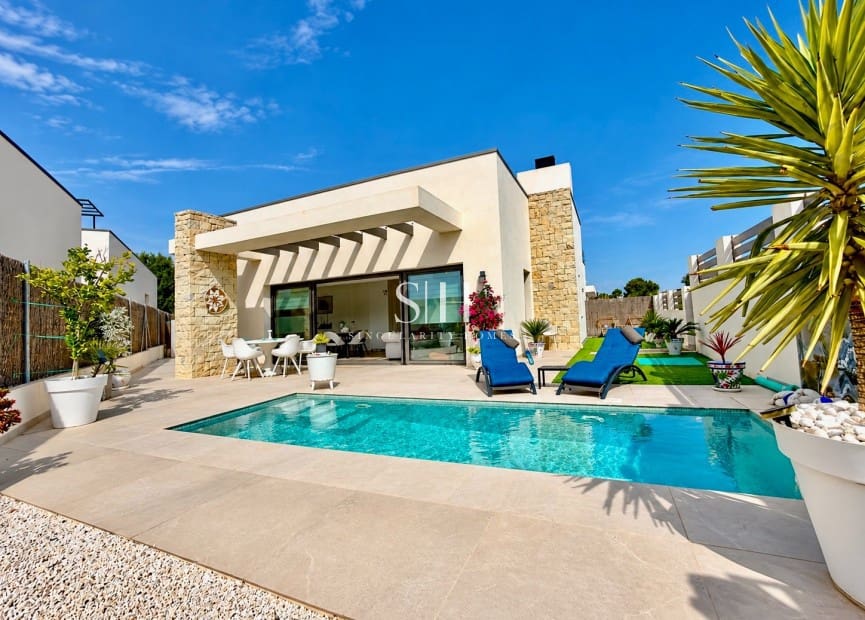 3 chambre Villa/Maison à vendre à San Miguel de Salinas avec piscine - 524 900 € (Ref: 10140463)