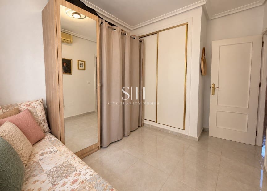 3 soveværelse Rækkehus til salg i Orihuela Costa med swimmingpool garage - € 215.000 (Ref: 10144869)