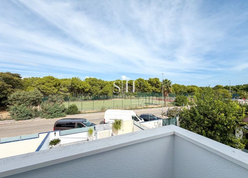 3 soverom Villa til salgs i Pilar de la Horadada med svømmebasseng - € 395 000 (Ref: 10144983)
