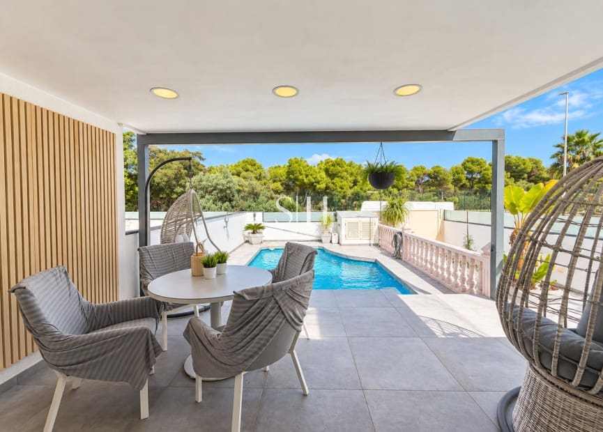 3 soverom Villa til salgs i Pilar de la Horadada med svømmebasseng - € 395 000 (Ref: 10144983)