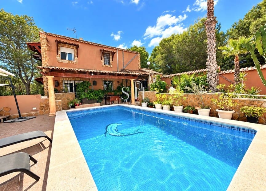 6 chambre Villa/Maison à vendre à Vistabella avec piscine garage - 495 000 € (Ref: 10163457)