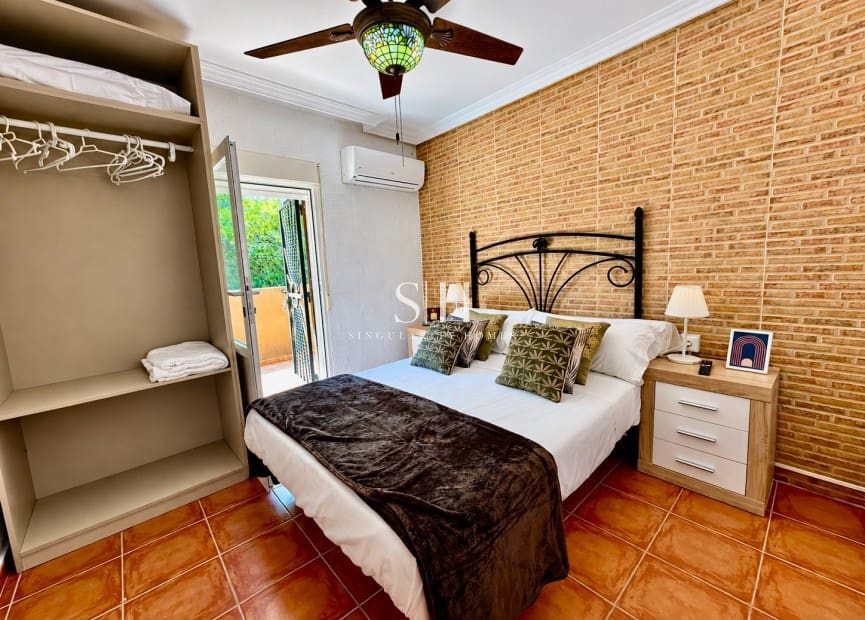 6 chambre Villa/Maison à vendre à Vistabella avec piscine garage - 495 000 € (Ref: 10163457)