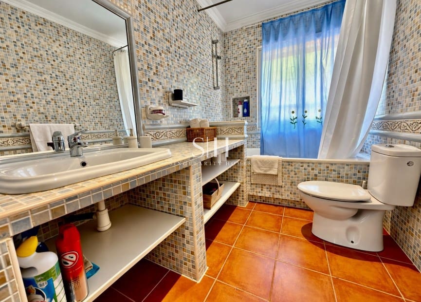 6 chambre Villa/Maison à vendre à Vistabella avec piscine garage - 495 000 € (Ref: 10163457)