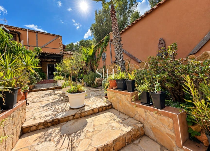 6 chambre Villa/Maison à vendre à Vistabella avec piscine garage - 495 000 € (Ref: 10163457)