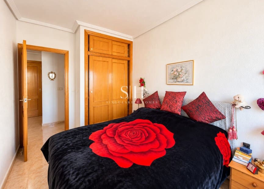 2 quarto Apartamento de Praia para venda em La Mata com piscina - 159 000 € (Ref: 10175689)