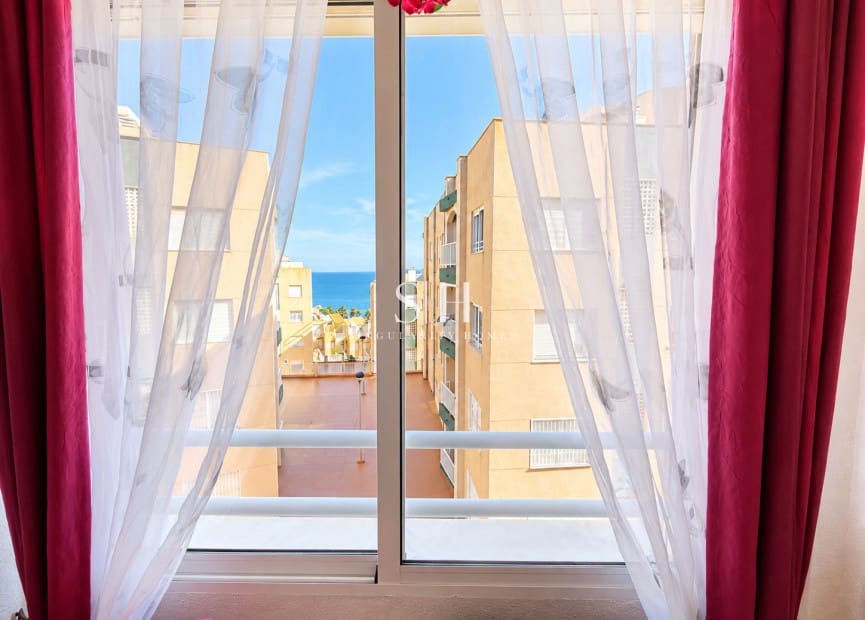 2 quarto Apartamento de Praia para venda em La Mata com piscina - 159 000 € (Ref: 10175689)