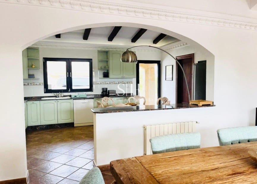 3 bedroom Villa for sale in San Miguel de Salinas with pool garage - € 875,000 (Ref: 10175866)