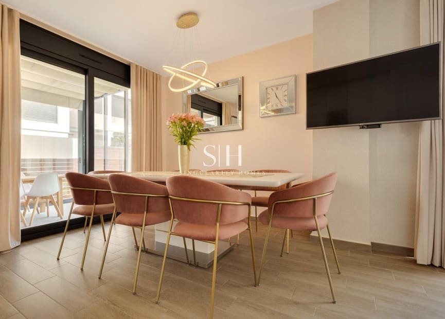 Chalet de 5 habitaciones en Aguas Nuevas en venta con piscina - 499.500 € (Ref: 10179245)