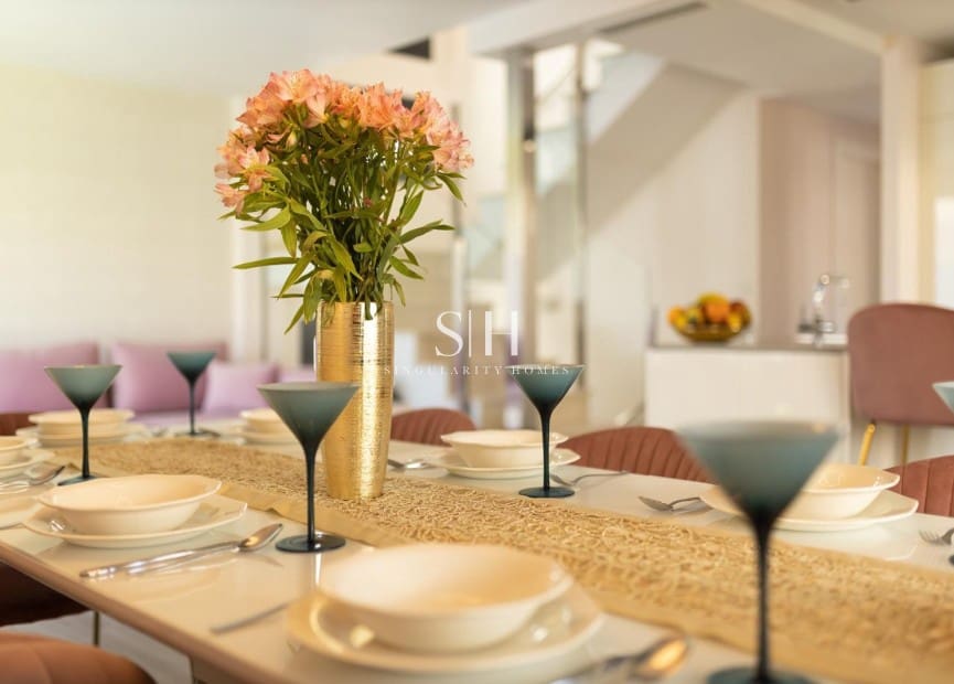Chalet de 5 habitaciones en Aguas Nuevas en venta con piscina - 499.500 € (Ref: 10179245)
