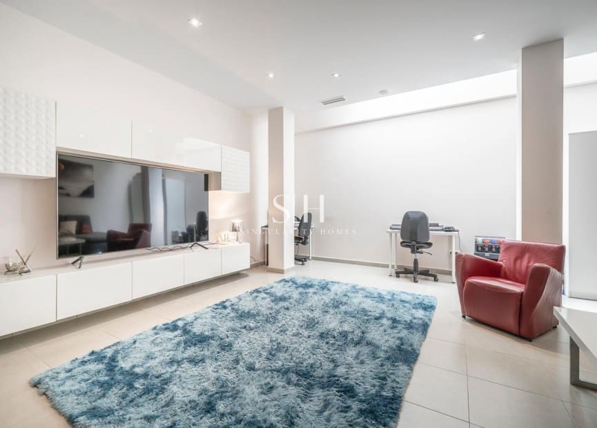 Chalet de 5 habitaciones en Aguas Nuevas en venta con piscina - 499.500 € (Ref: 10179245)