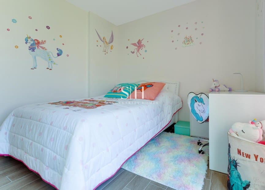 Chalet de 5 habitaciones en Aguas Nuevas en venta con piscina - 499.500 € (Ref: 10179245)