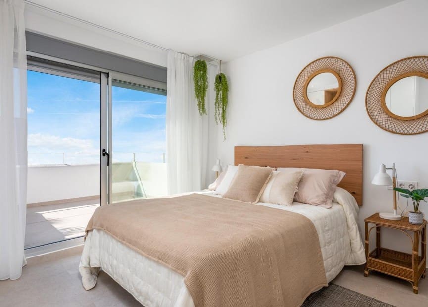 3 soveværelse Villa til salg i Los Alcazares med swimmingpool - € 399.900 (Ref: 8512021)