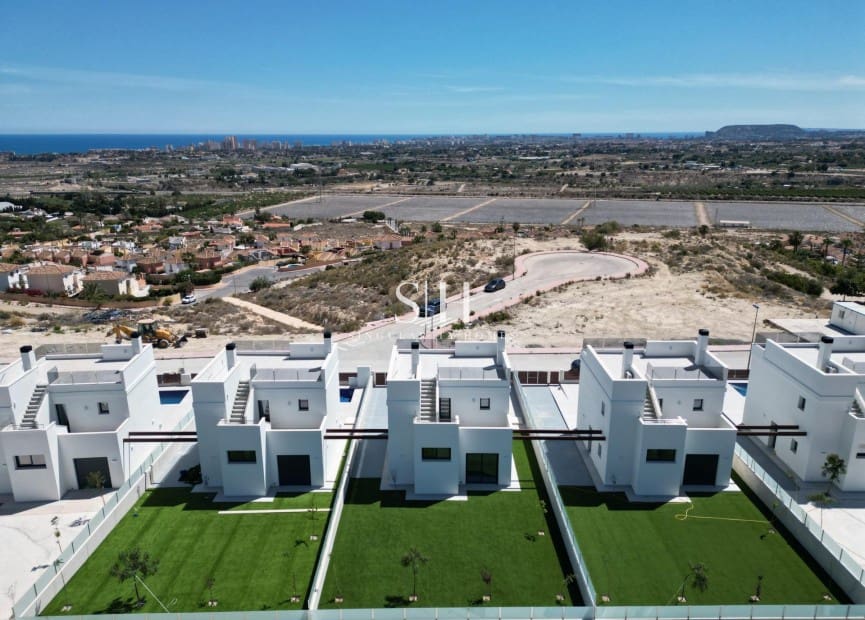 3 chambre Villa/Maison à vendre à Muchamiel / Mutxamel avec piscine - 450 000 € (Ref: 8512025)