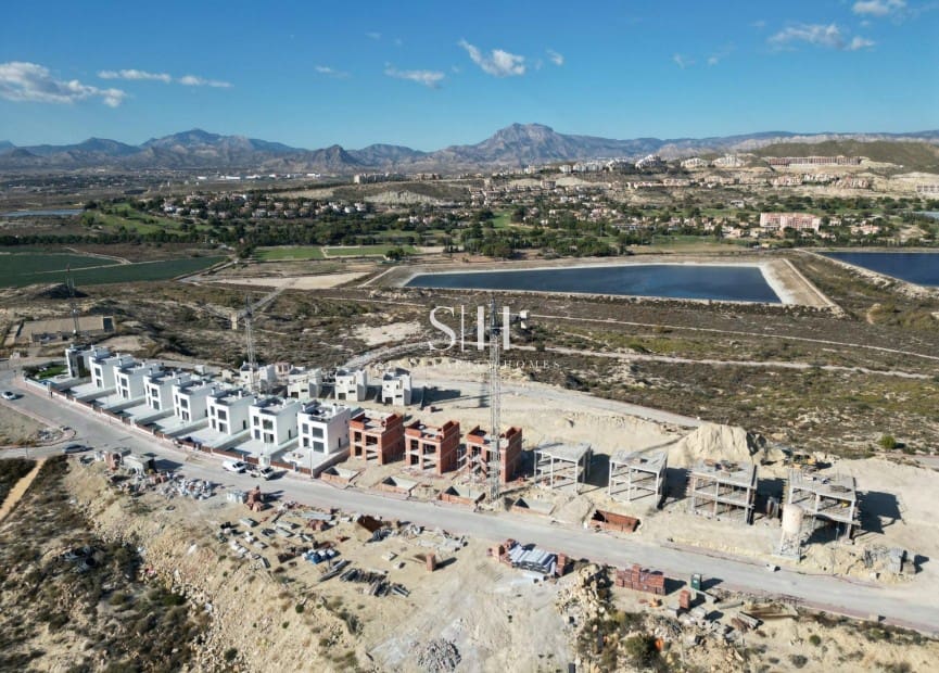 3 chambre Villa/Maison à vendre à Muchamiel / Mutxamel avec piscine - 450 000 € (Ref: 8512025)