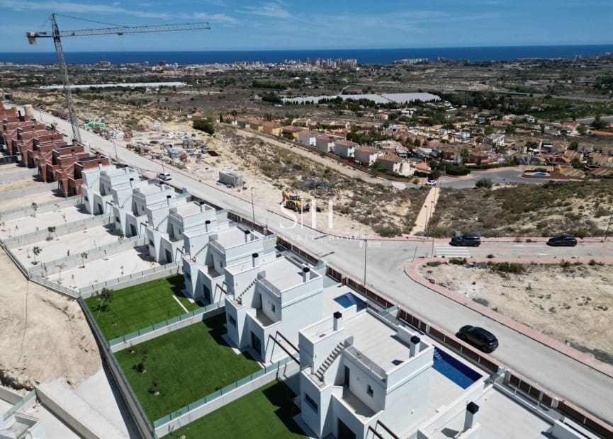 3 chambre Villa/Maison à vendre à Muchamiel / Mutxamel avec piscine - 450 000 € (Ref: 8512025)