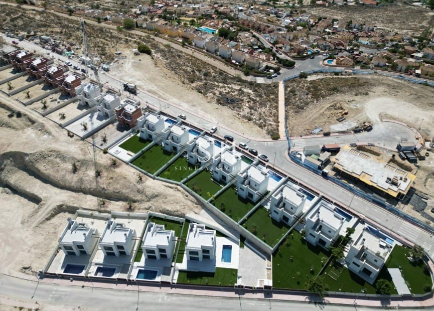 3 chambre Villa/Maison à vendre à Muchamiel / Mutxamel avec piscine - 450 000 € (Ref: 8512025)