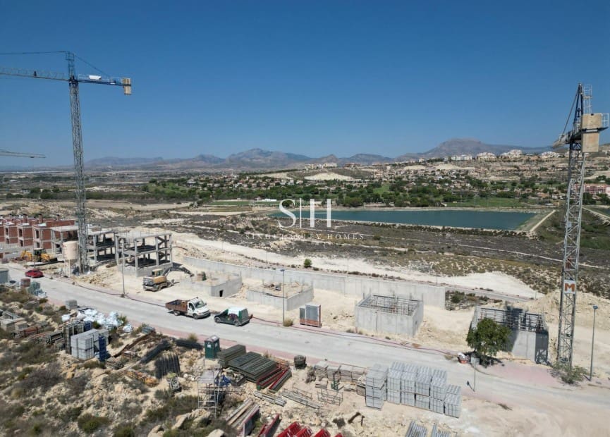 3 chambre Villa/Maison à vendre à Muchamiel / Mutxamel avec piscine - 450 000 € (Ref: 8512025)