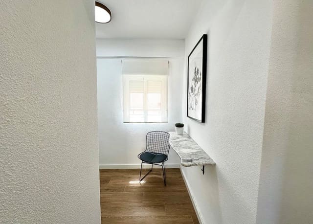 3 slaapkamer Appartement te koop in Centro - Muelle Pesquero, Torrevieja - € 179.000 (Ref: 8512072)