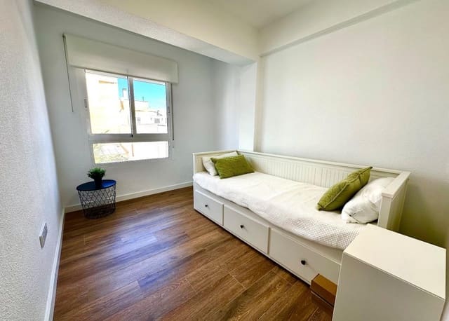 3 slaapkamer Appartement te koop in Centro - Muelle Pesquero, Torrevieja - € 179.000 (Ref: 8512072)