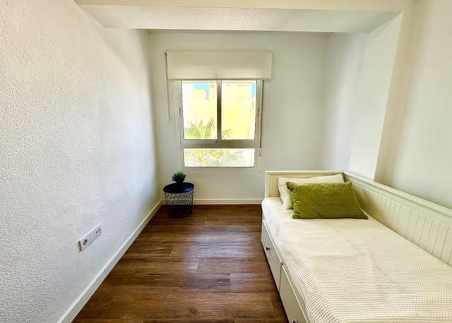 3 slaapkamer Appartement te koop in Centro - Muelle Pesquero, Torrevieja - € 179.000 (Ref: 8512072)