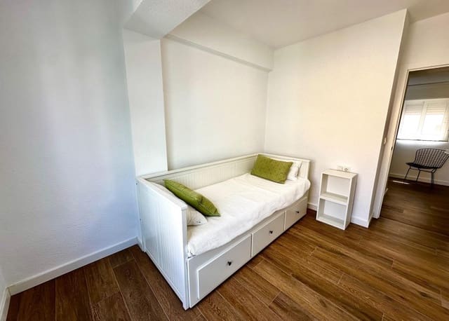 3 slaapkamer Appartement te koop in Centro - Muelle Pesquero, Torrevieja - € 179.000 (Ref: 8512072)