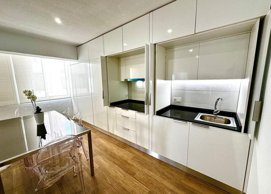 3 chambre Appartement à vendre à Torrevieja - 179 000 € (Ref: 8512072)