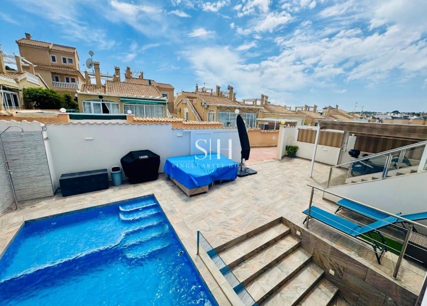 3 sypialnia Willa na sprzedaż w Playa Flamenca z basenem garażem - 349 000 € (Ref: 8512076)