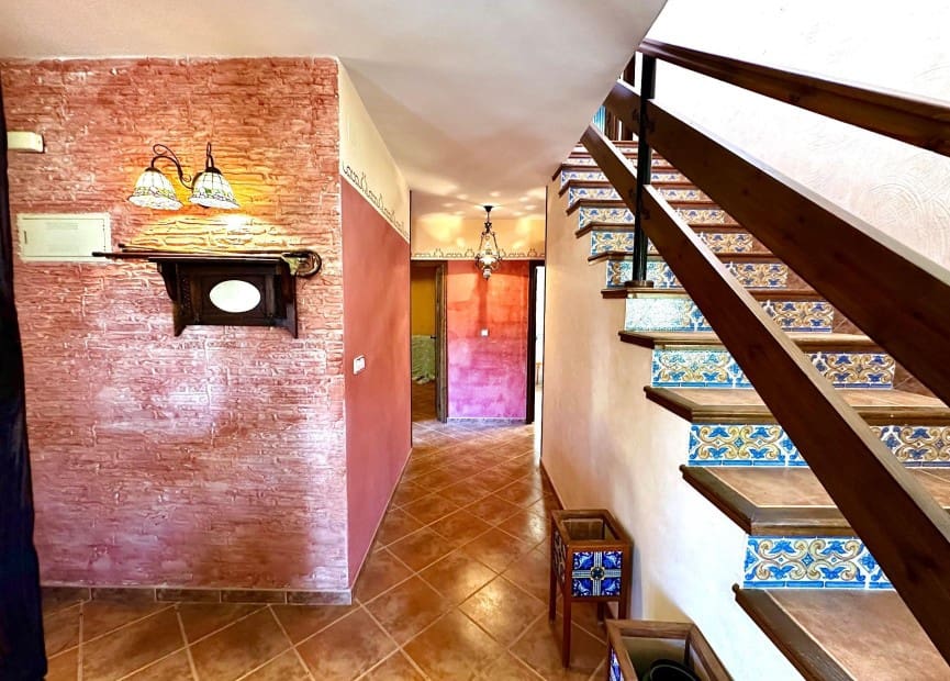 5 bedroom Villa for sale in San Miguel de Salinas with pool - € 495,000 (Ref: 8512077)