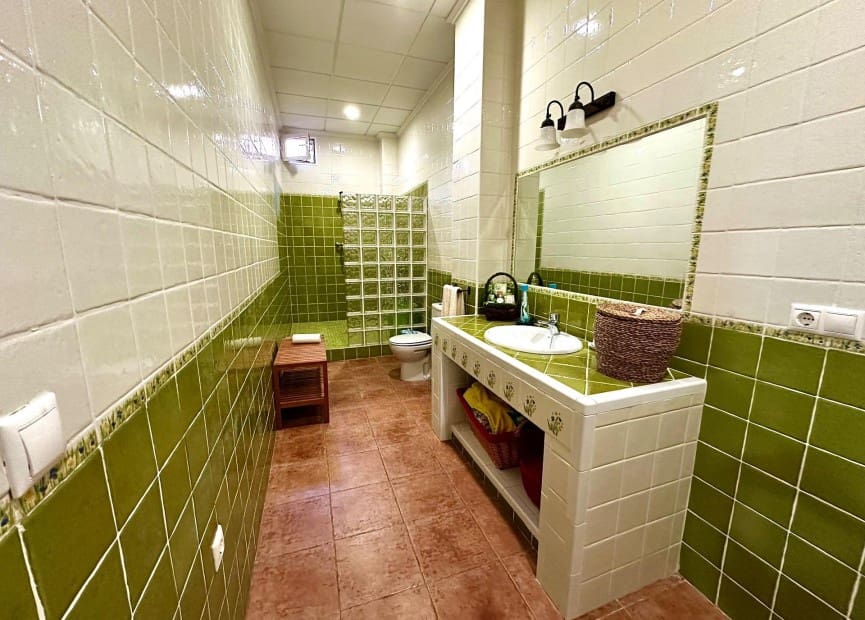 5 bedroom Villa for sale in San Miguel de Salinas with pool - € 495,000 (Ref: 8512077)