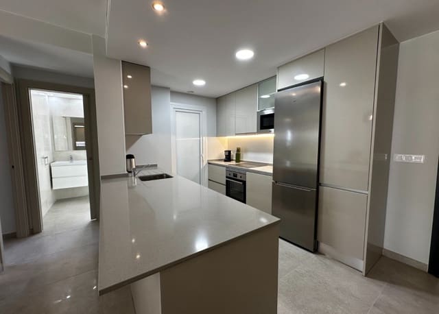 2 slaapkamer Appartement te koop in Playa Flamenca, Orihuela met zwembad garage - € 420.000 (Ref: 8575508)