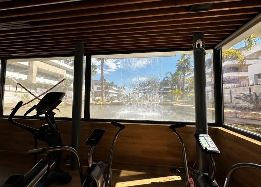 2 bedroom Apartment for sale in Playa Flamenca with pool garage - € 420,000 (Ref: 8575508)