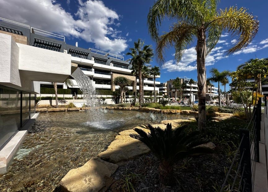 2 bedroom Apartment for sale in Playa Flamenca with pool garage - € 420,000 (Ref: 8575508)