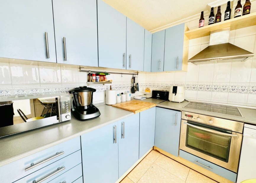 3 soveværelse Lejlighed til salg i Torrevieja - € 149.900 (Ref: 8592728)