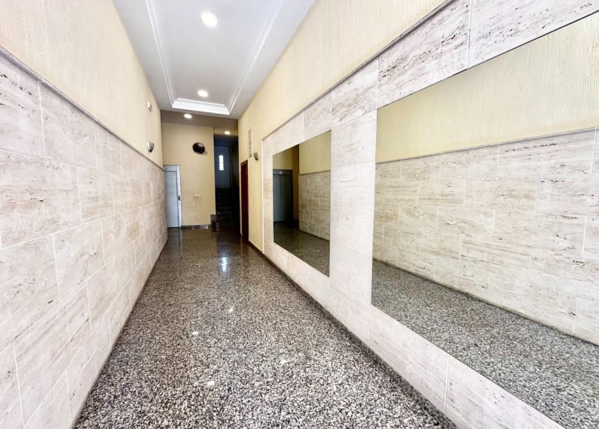 3 soveværelse Lejlighed til salg i Torrevieja - € 149.900 (Ref: 8592728)