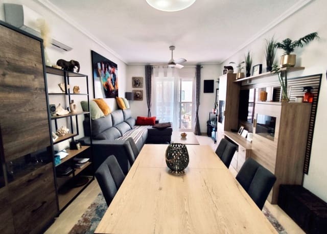 4 bedroom Villa for sale in San Miguel de Salinas with pool - € 249,000 (Ref: 8635652)