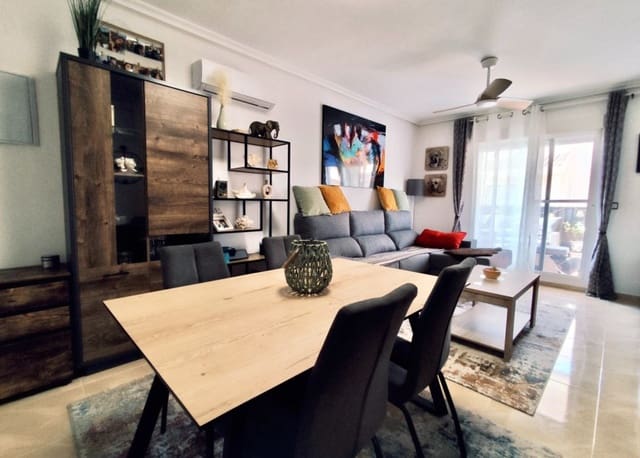 4 bedroom Villa for sale in San Miguel de Salinas with pool - € 249,000 (Ref: 8635652)