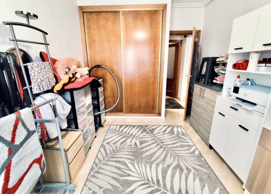 4 bedroom Villa for sale in San Miguel de Salinas with pool - € 249,000 (Ref: 8635652)