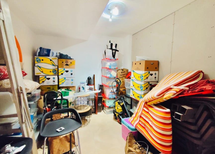 4 bedroom Villa for sale in San Miguel de Salinas with pool - € 249,000 (Ref: 8635652)