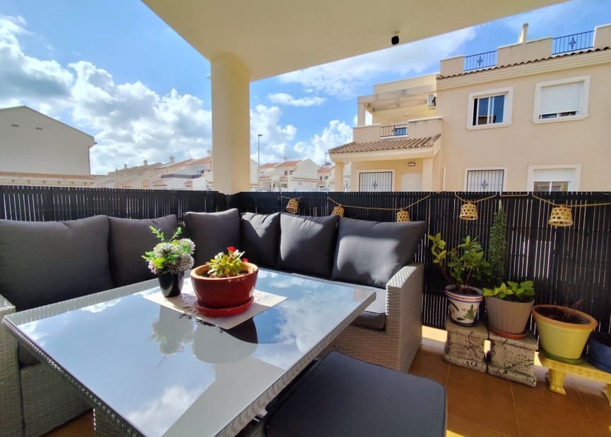 4 bedroom Villa for sale in San Miguel de Salinas with pool - € 249,000 (Ref: 8635652)