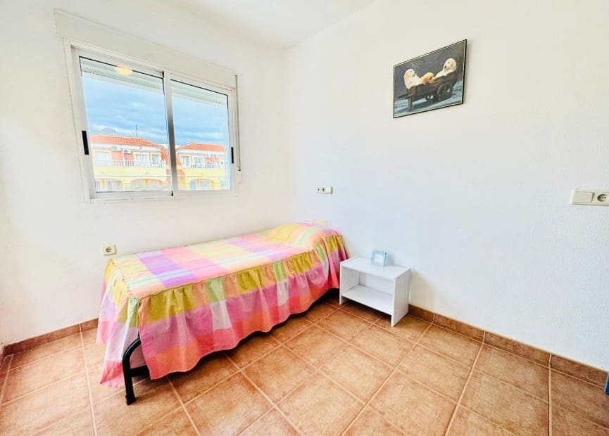 3 soveværelse Byhus til salg i La Zenia - € 216.000 (Ref: 8700697)