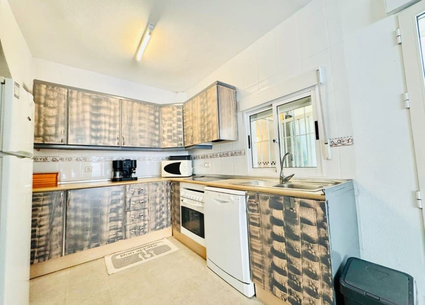 3 soveværelse Byhus til salg i La Zenia - € 216.000 (Ref: 8700697)