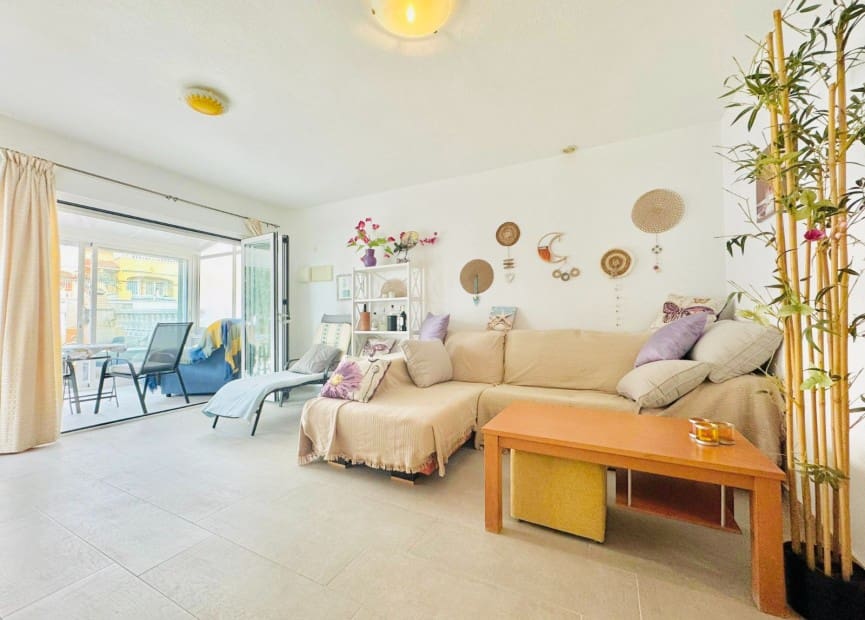 3 soveværelse Byhus til salg i La Zenia - € 216.000 (Ref: 8700697)