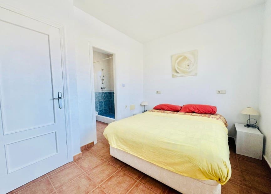 3 soveværelse Byhus til salg i La Zenia - € 216.000 (Ref: 8700697)