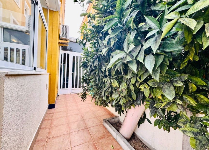 3 soveværelse Byhus til salg i La Zenia - € 216.000 (Ref: 8700697)