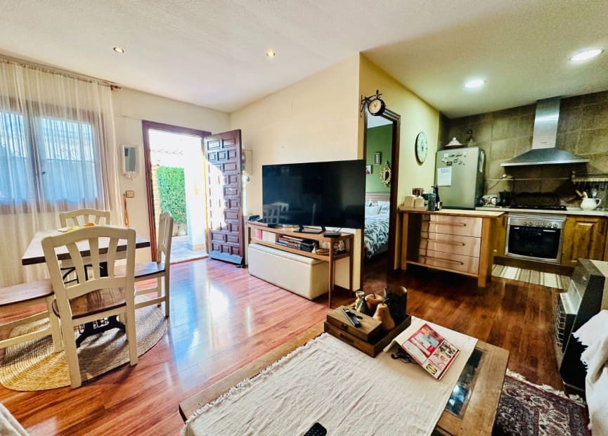 3 bedroom Bungalow for sale in Torrevieja - € 189,000 (Ref: 8718569)