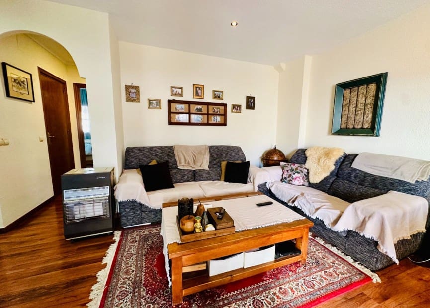 3 bedroom Bungalow for sale in Torrevieja - € 189,000 (Ref: 8718569)