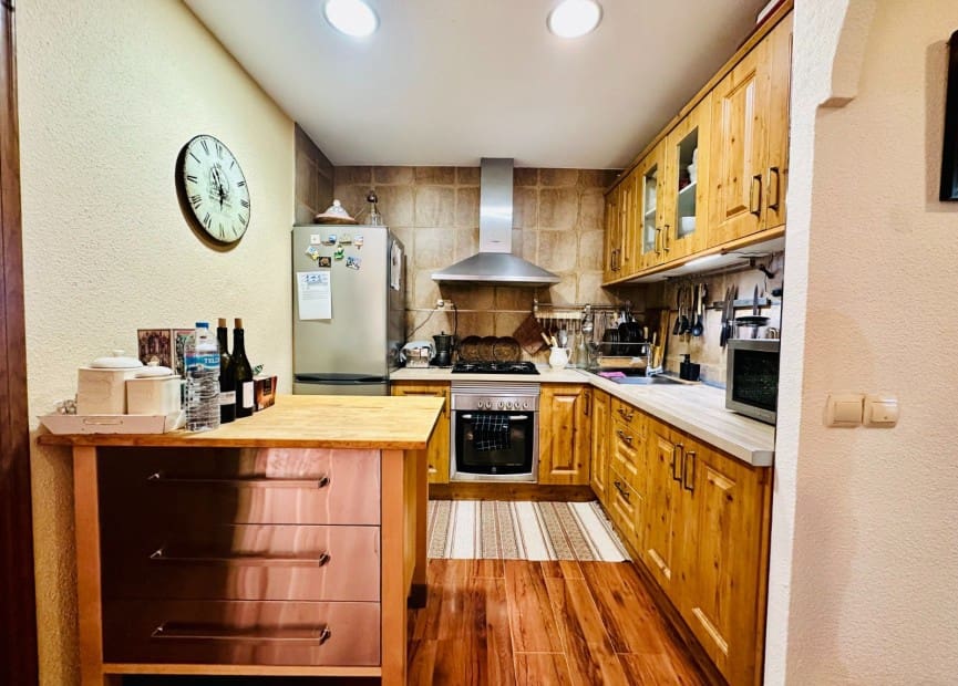 3 bedroom Bungalow for sale in Torrevieja - € 189,000 (Ref: 8718569)