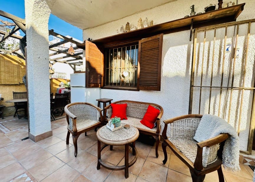 3 bedroom Bungalow for sale in Torrevieja - € 189,000 (Ref: 8718569)